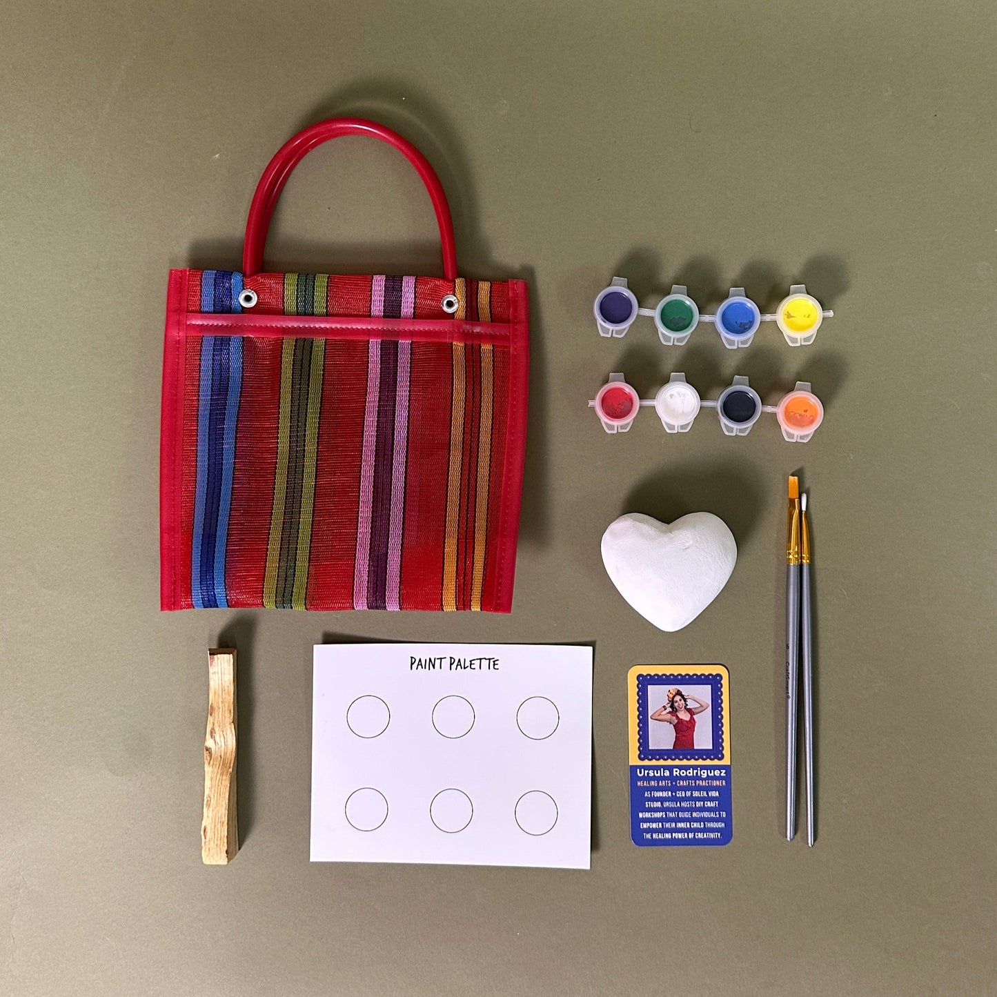 Mercadito Craft Kit: 3D Wooden Heart